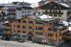 Hotel Edelweiss Passo Del Tonale